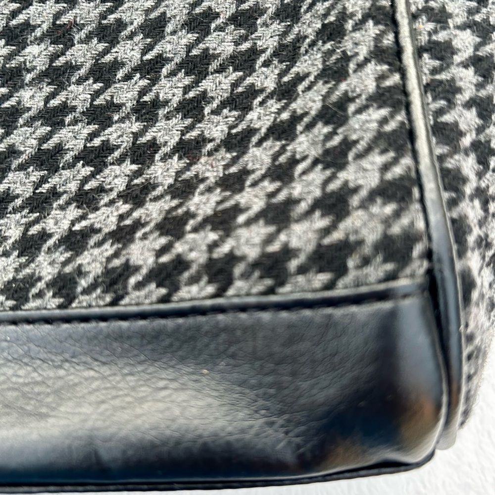 Thirty-One Mini Cindy Houndstooth Tote Purse Black & Gray - Picture 2 of 6